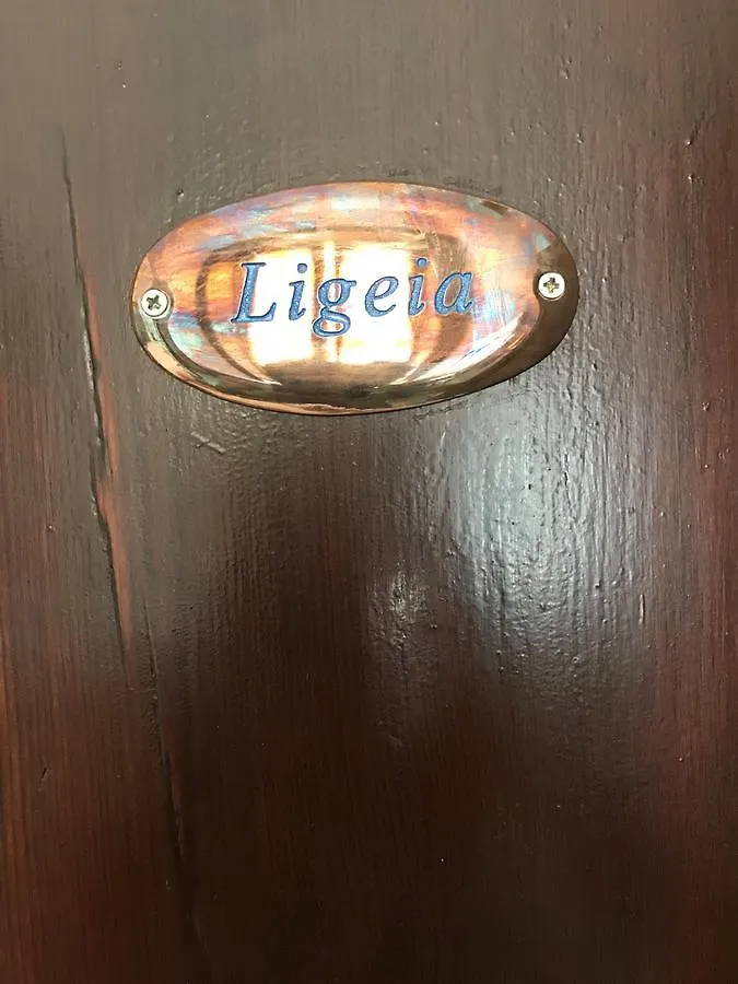 נאפולי Parthenope'S Home לינה וארוחת בוקר